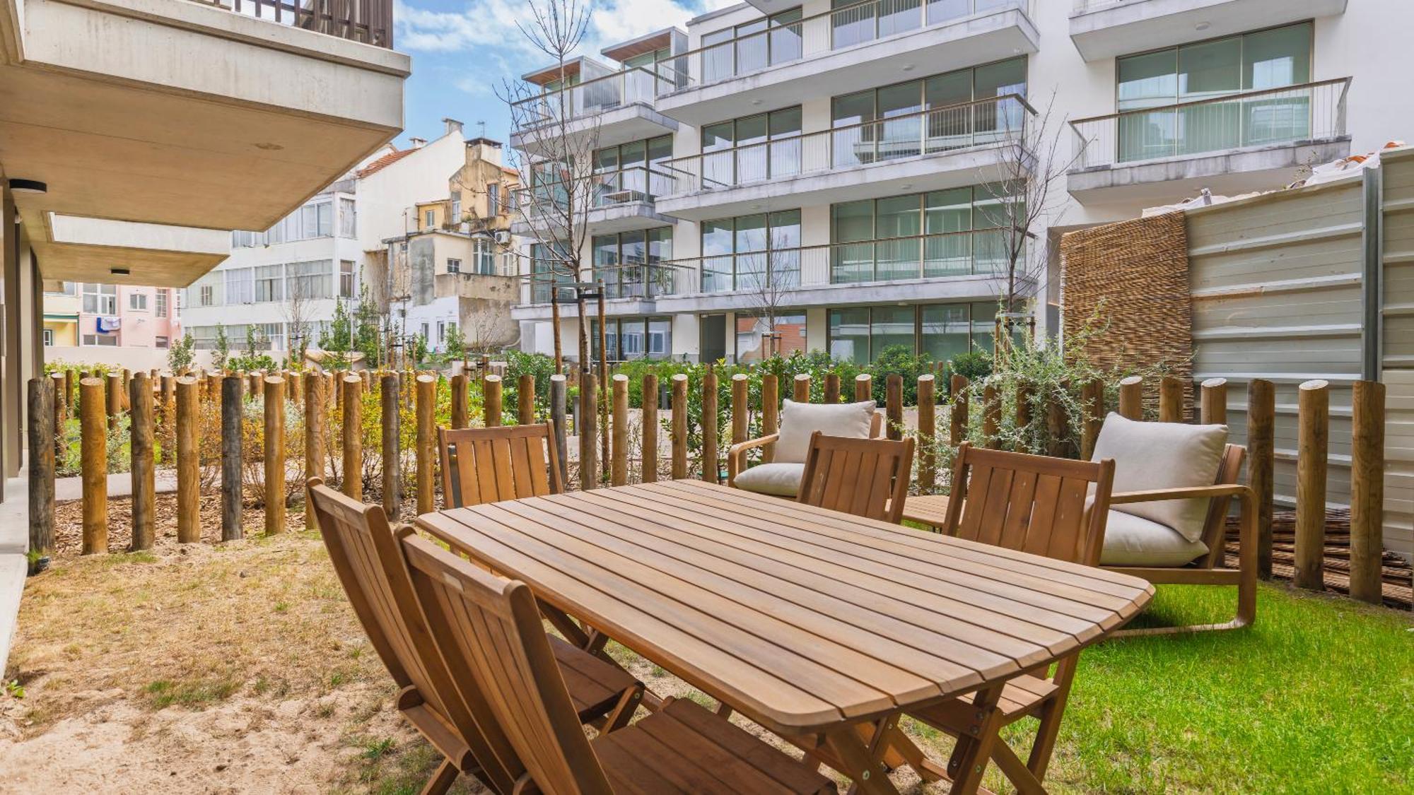 Jardins Da Gloria Charming Living By Lovelystay Lissabon