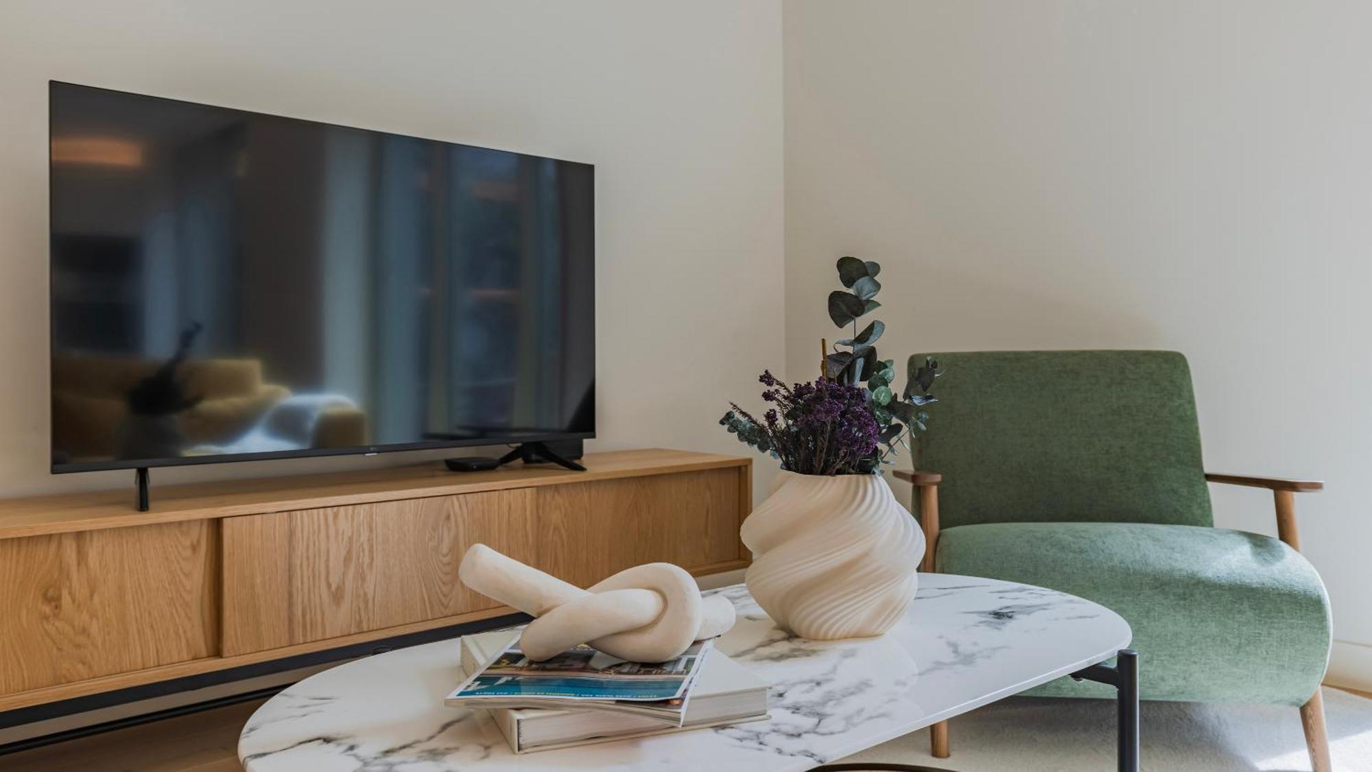 Jardins Da Gloria Charming Living By Lovelystay Apartment Lissabon