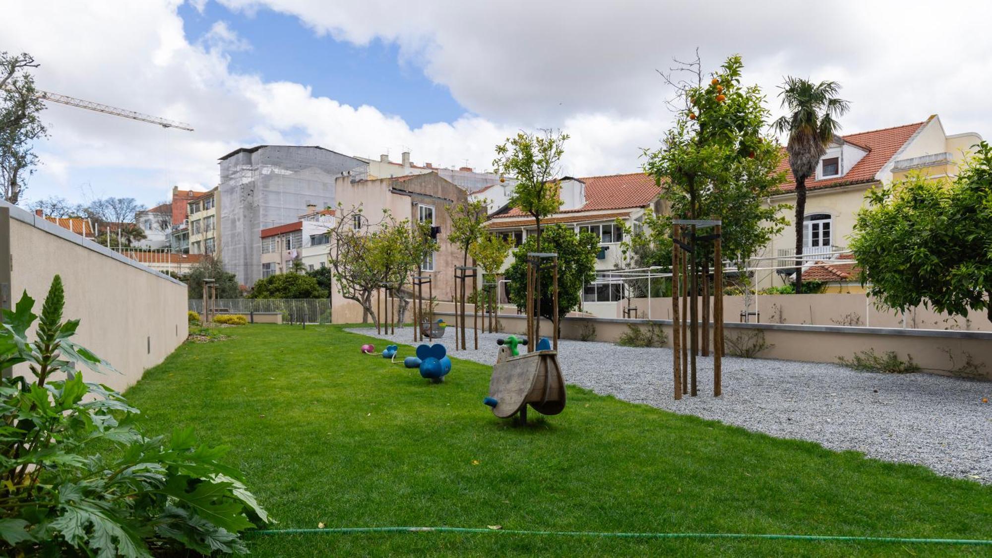 Jardins Da Gloria Charming Living By Lovelystay Apartment